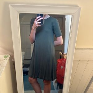 Lou & Grey tshirt dress olive green. XS